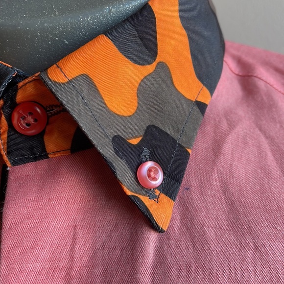 Pink Dress Shirt Size Medium Orange Camouflage - Picture 5 of 9